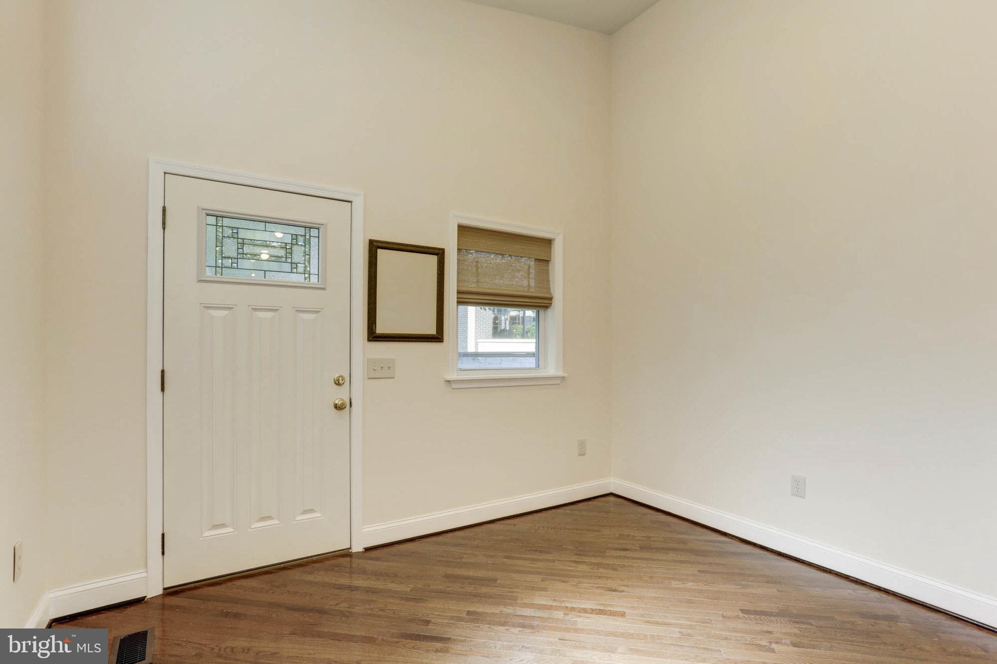 426 South Eden Street Baltimore, MD 21231 - Photo 12 of 35