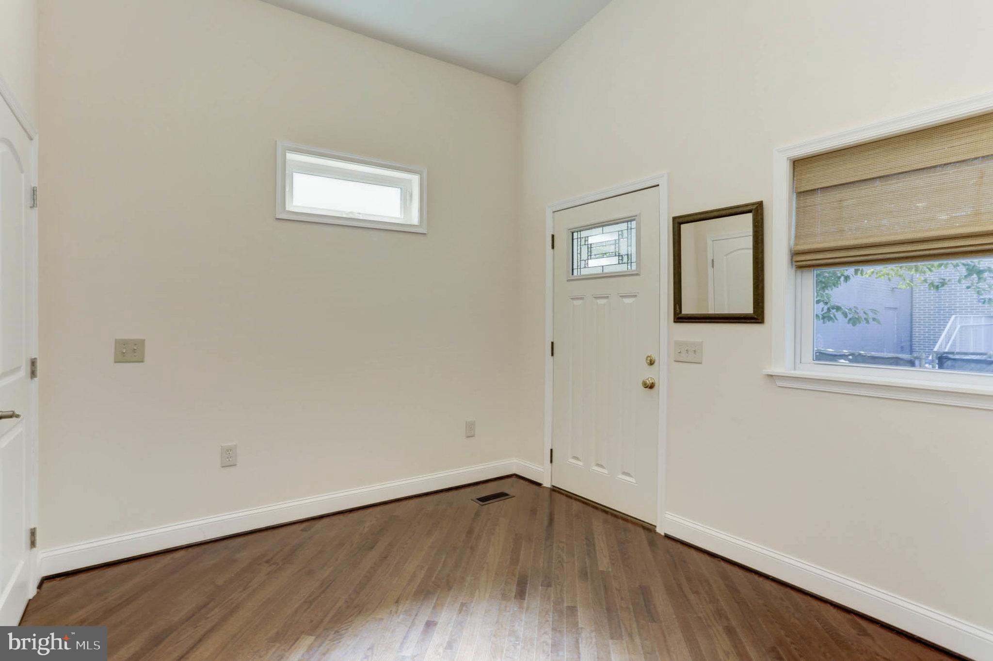 426 South Eden Street Baltimore, MD 21231 - Photo 13 of 35