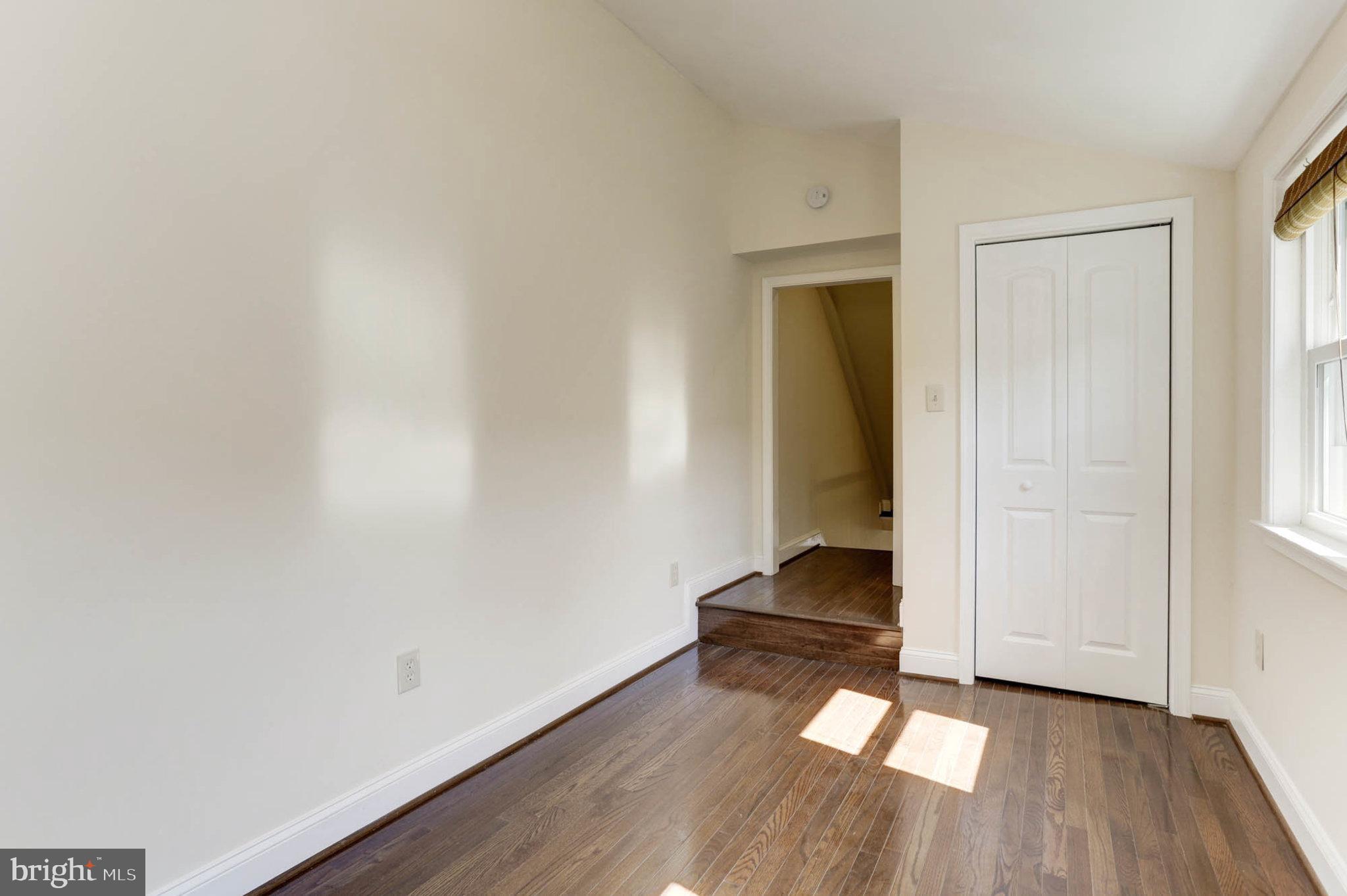 426 South Eden Street Baltimore, MD 21231 - Photo 24 of 35