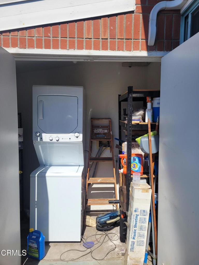 865 South B Street, Unit H3 Oxnard, CA 93030 - Photo 7 of 15 a view of storage and utility room
