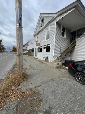 $150,000 | 49 Main Street, Hartland, ME 04943