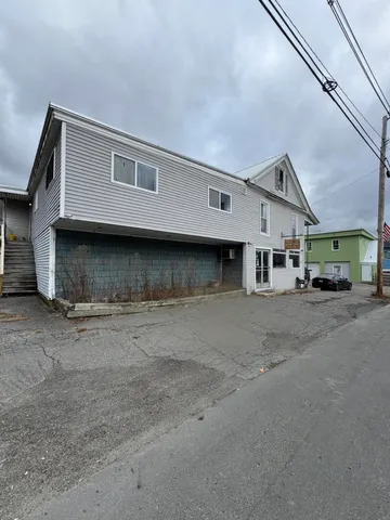 $150,000 | 49 Main Street, Hartland, ME 04943
