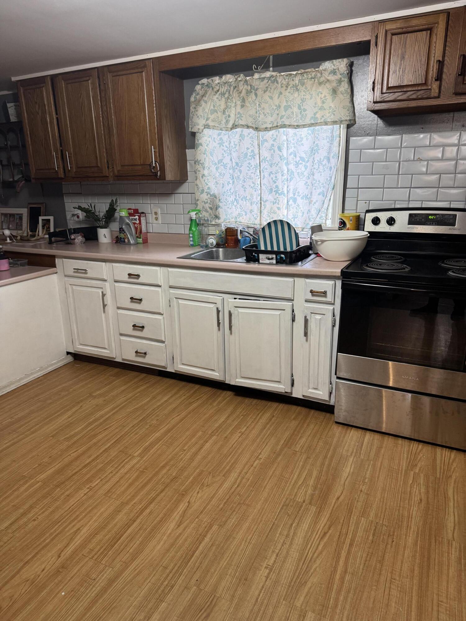 49 Main Street Hartland, ME 04943 - Photo 5 of 27 Apt 1