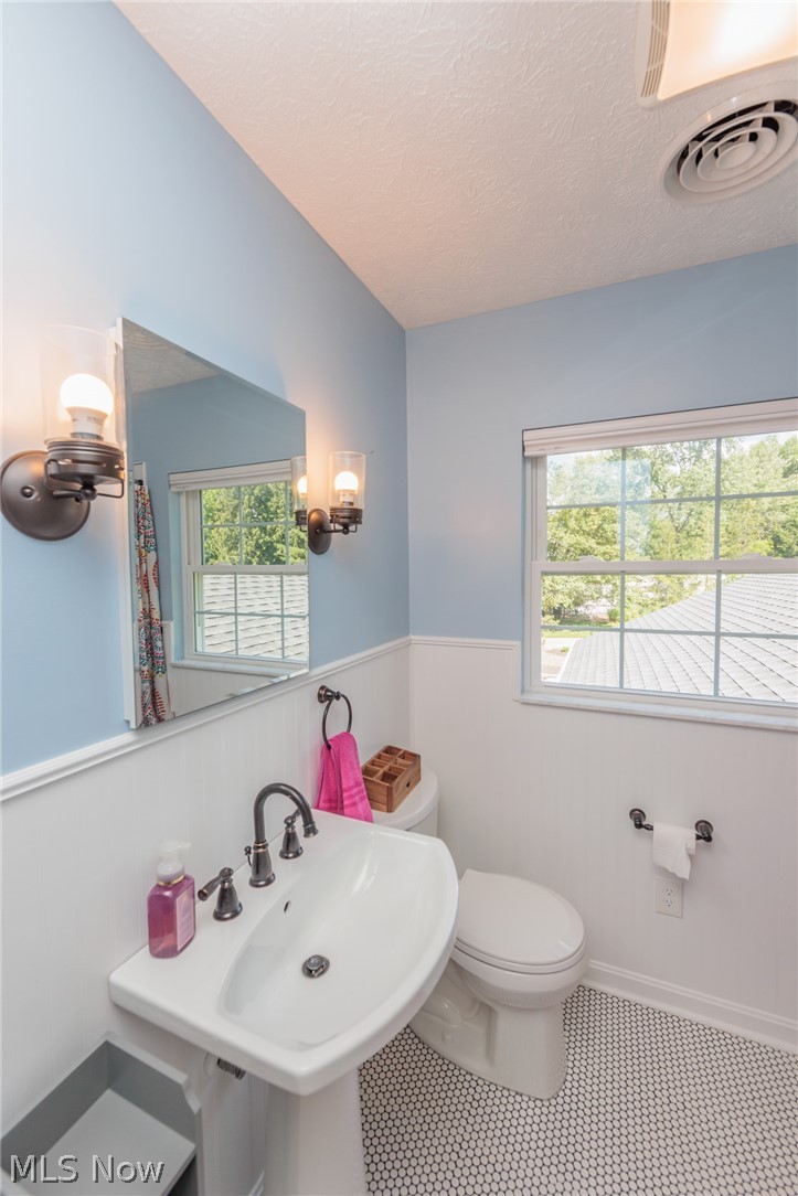 17675 Shurmer Road Strongsville, OH 44136 - Photo 36 of 50 Gallery Image 36