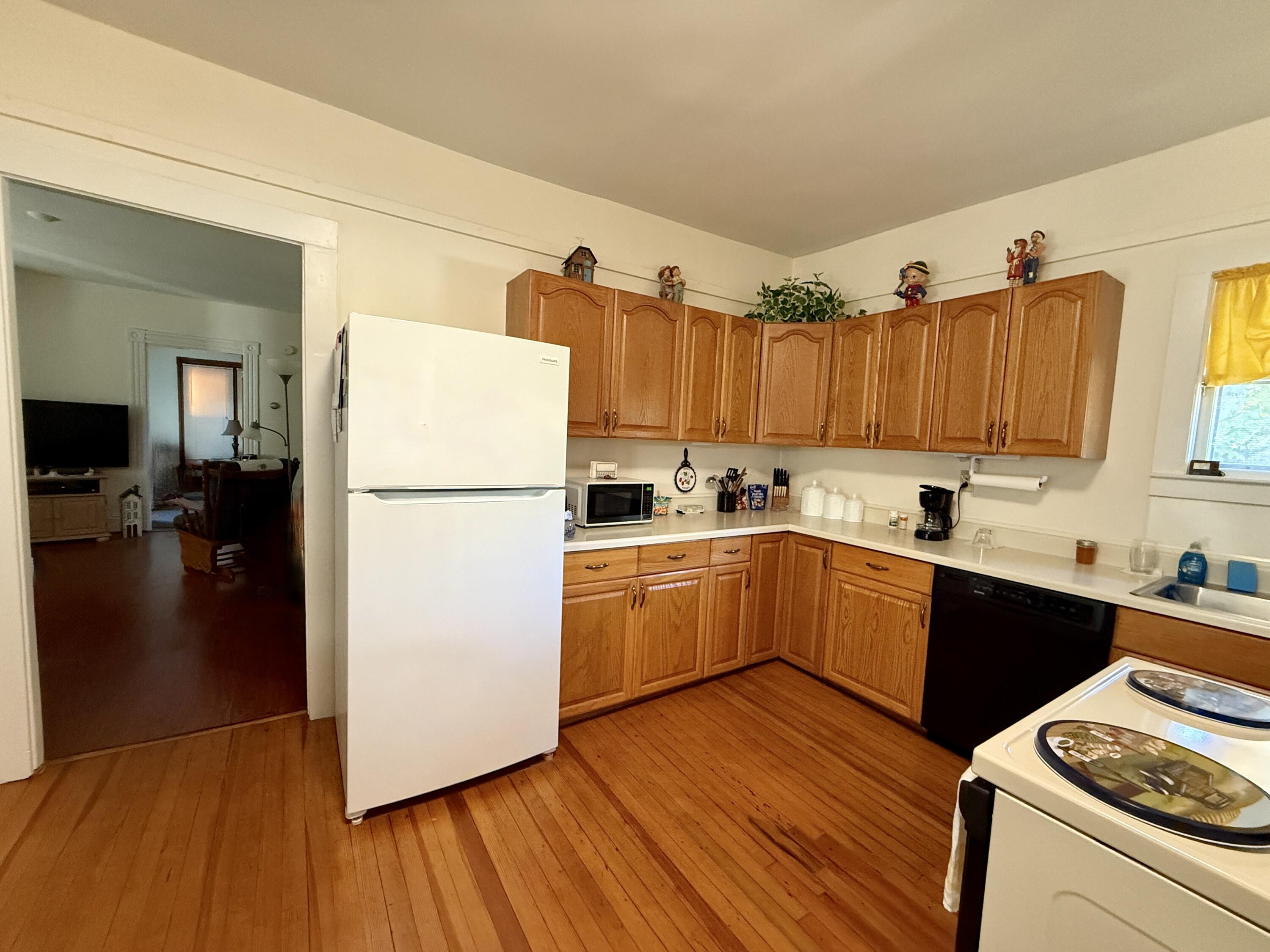 159 Waldo Avenue Belfast, ME 04915 - Photo 4 of 43 955F72BC-97BA-4257-8724-DAE3B0D7DFA9_1_2