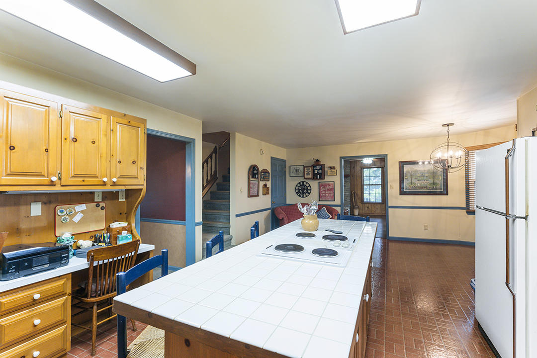 872 Escondida Road Paris, KY 40361 - Photo 14 of 39 872escondida12