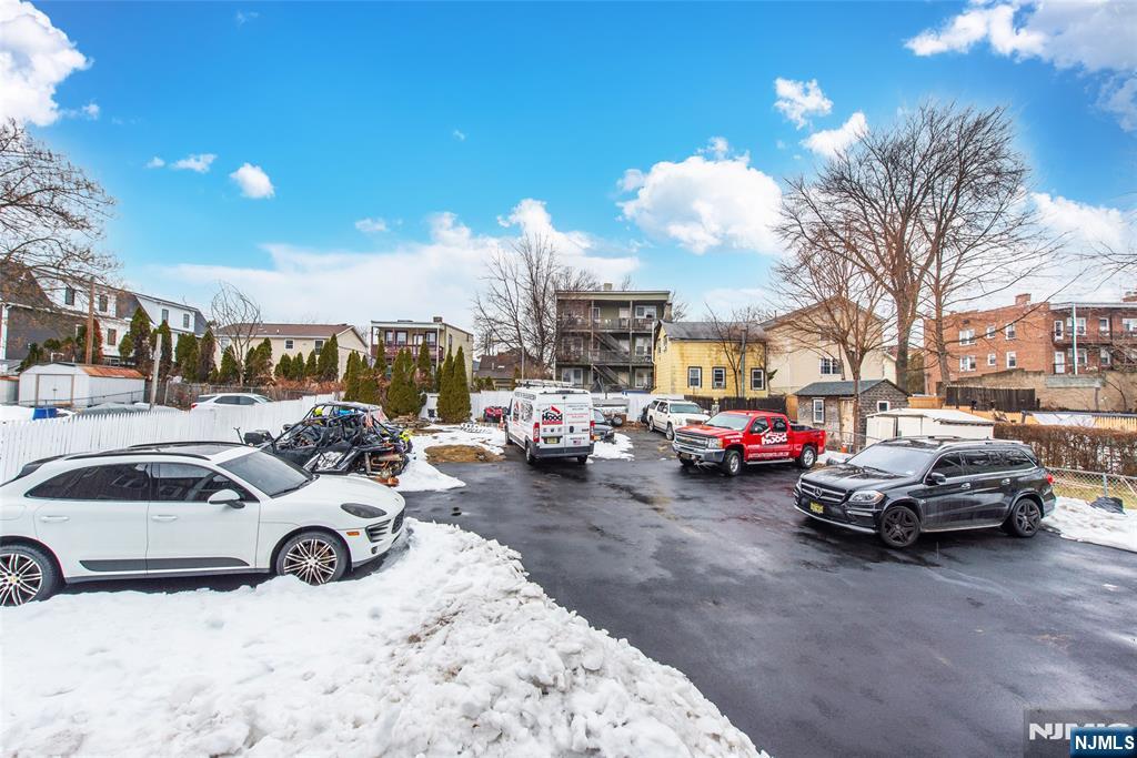 63 Mission Street Montclair, NJ 07042 - Photo 3 of 19