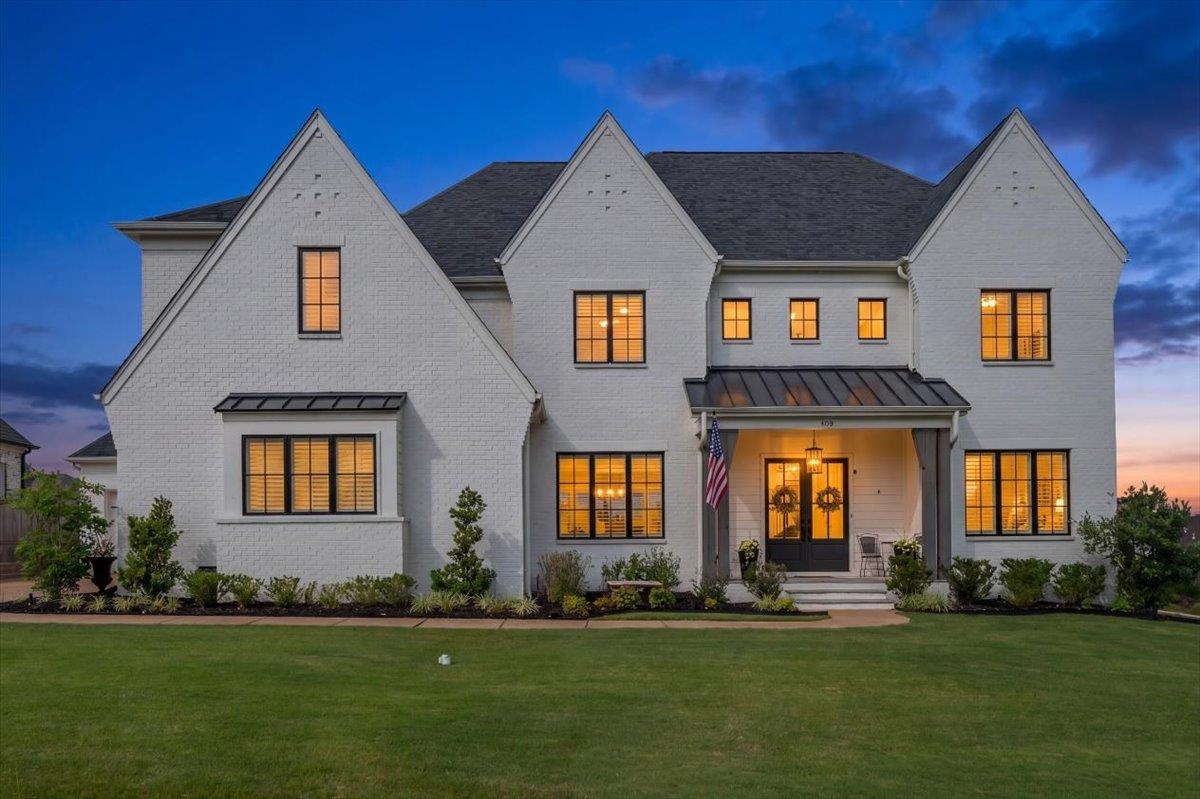 409 Shambala Drive Collierville, TN 38017 - Photo 1 of 37