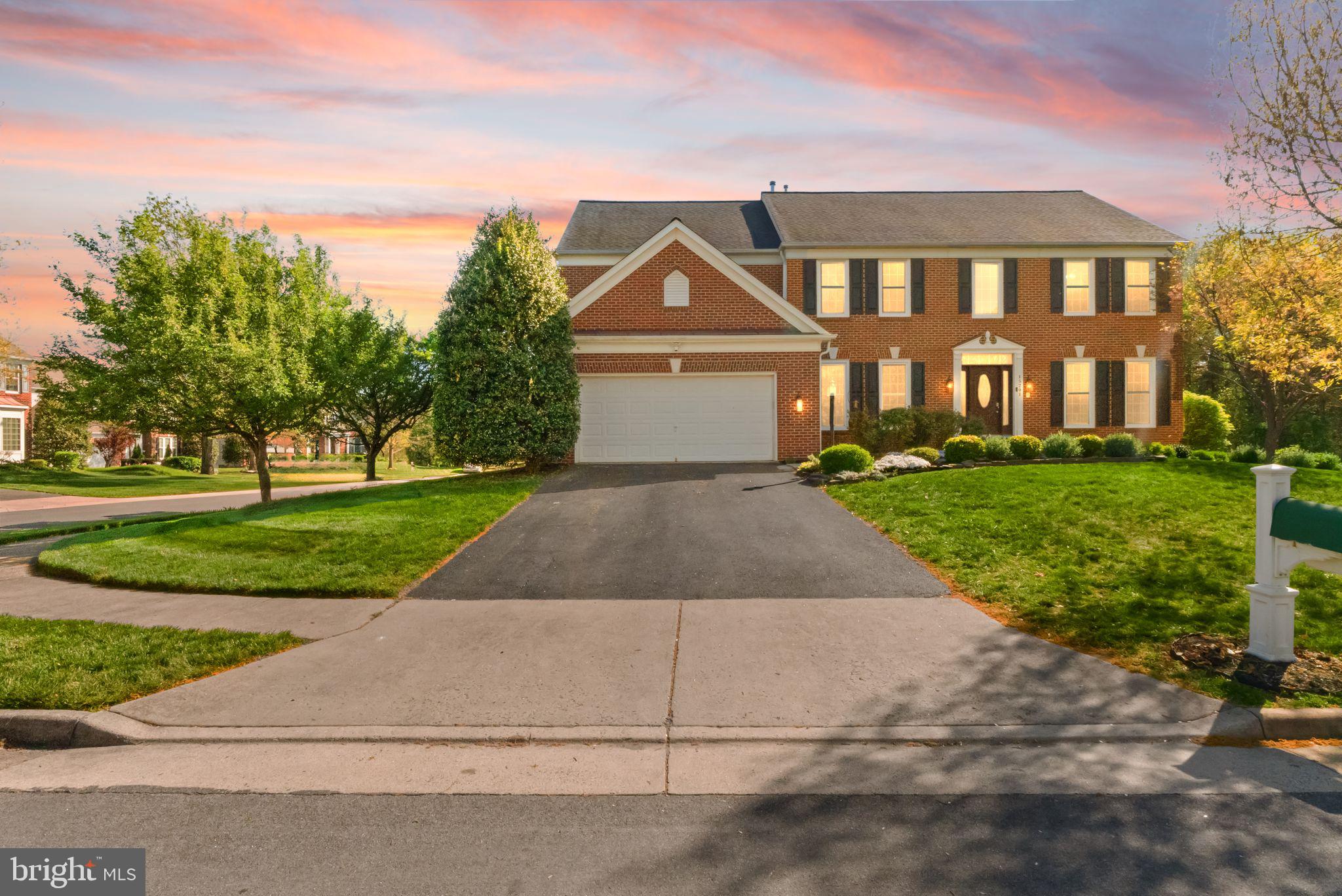 15201 Ripple Stone Court Haymarket, VA 20169 - Photo 2 of 41