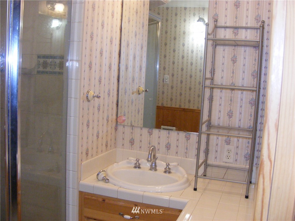 303 Harrison Road Waterville, WA 98858 - Photo 2 of 8 Gallery Image 2