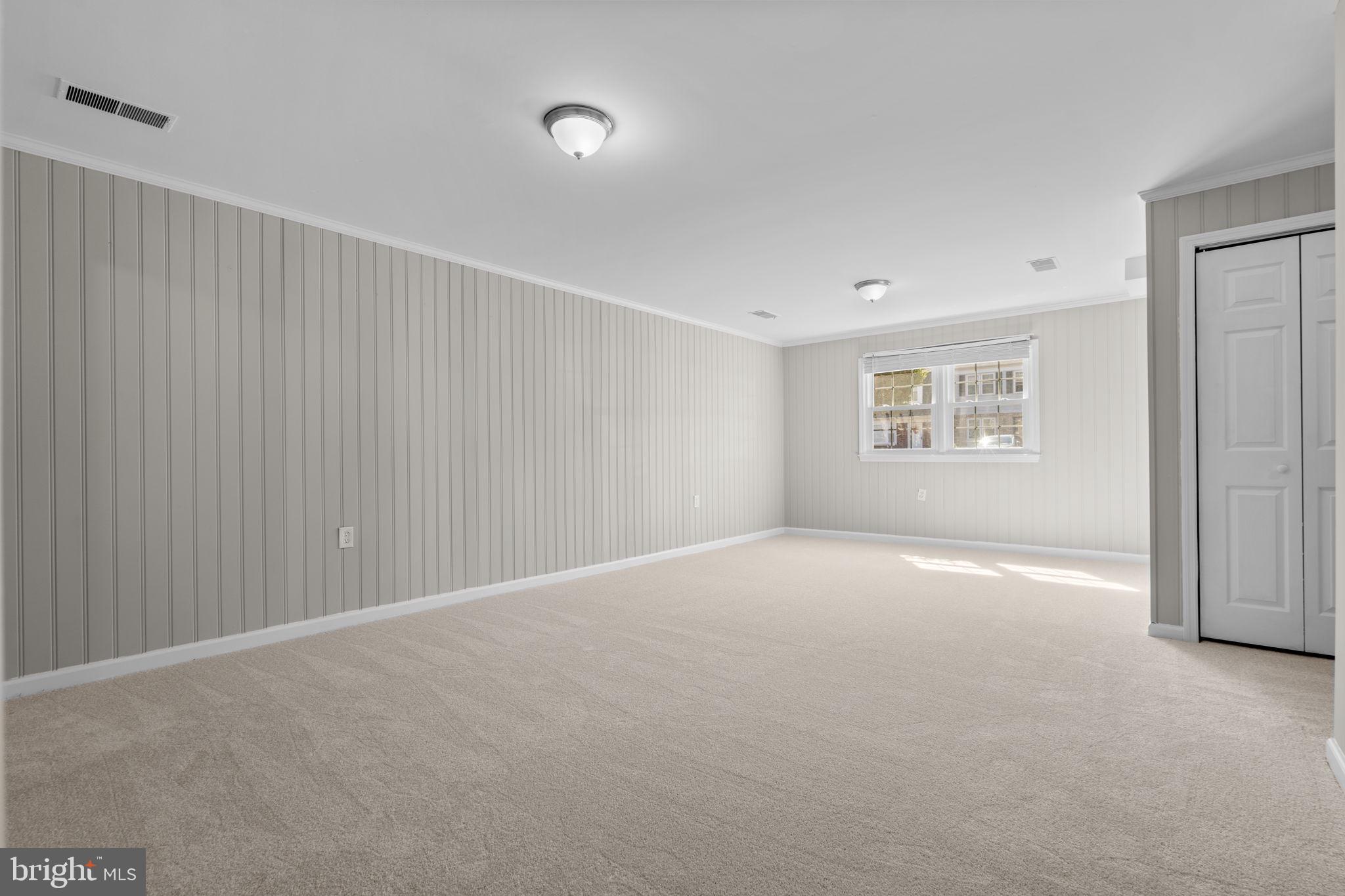 3050 Seminole Road Woodbridge, VA 22192 - Photo 23 of 35 a view of an empty room with a window