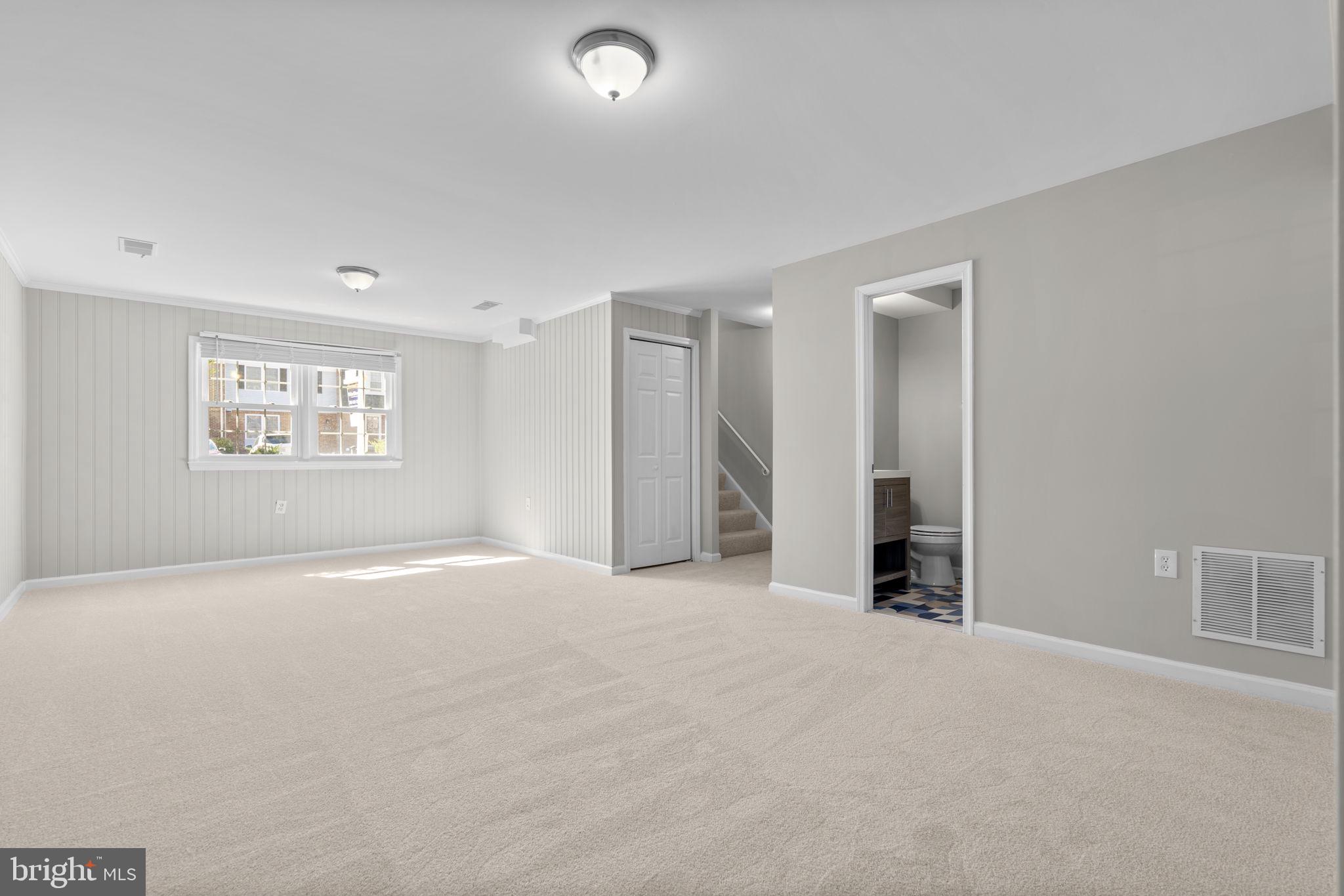 3050 Seminole Road Woodbridge, VA 22192 - Photo 24 of 35 an empty room with a empty space and windows