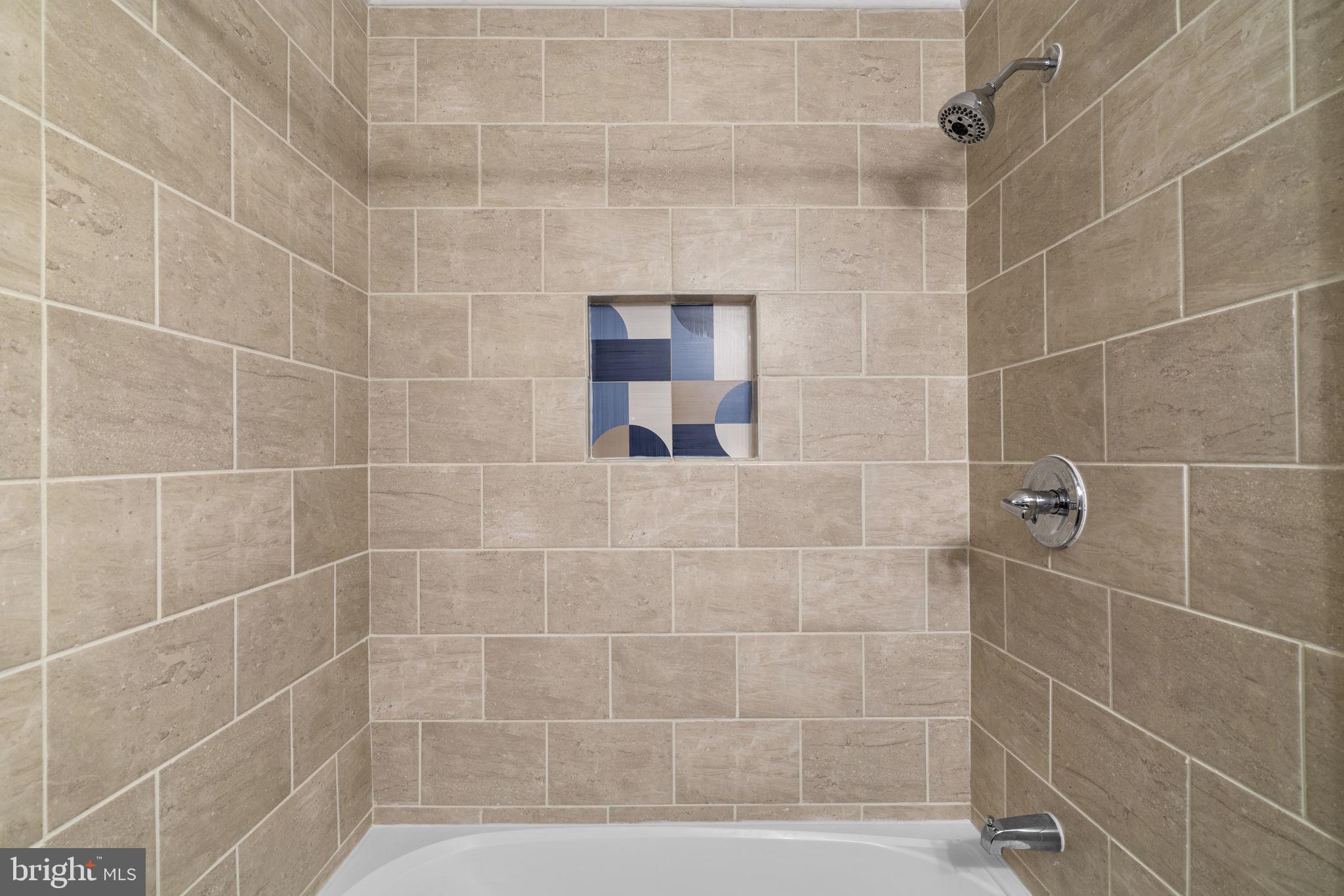 3050 Seminole Road Woodbridge, VA 22192 - Photo 29 of 35 a bathroom with a shower