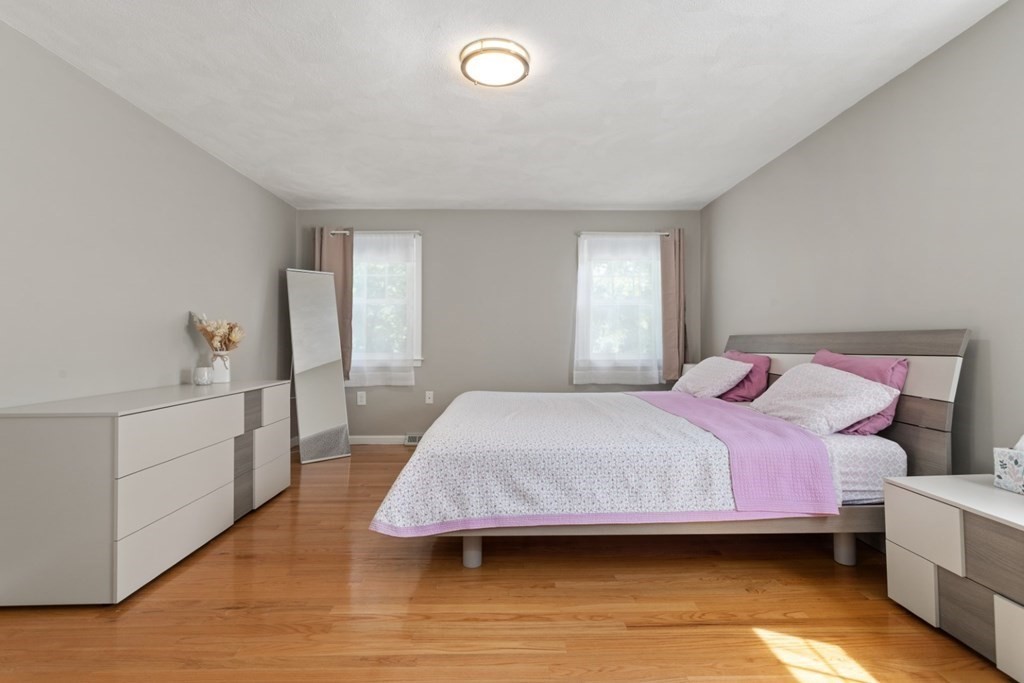 124 High Haith Road Arlington, MA 02476 - Photo 24 of 42