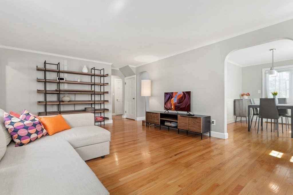 124 High Haith Road Arlington, MA 02476 - Photo 8 of 42