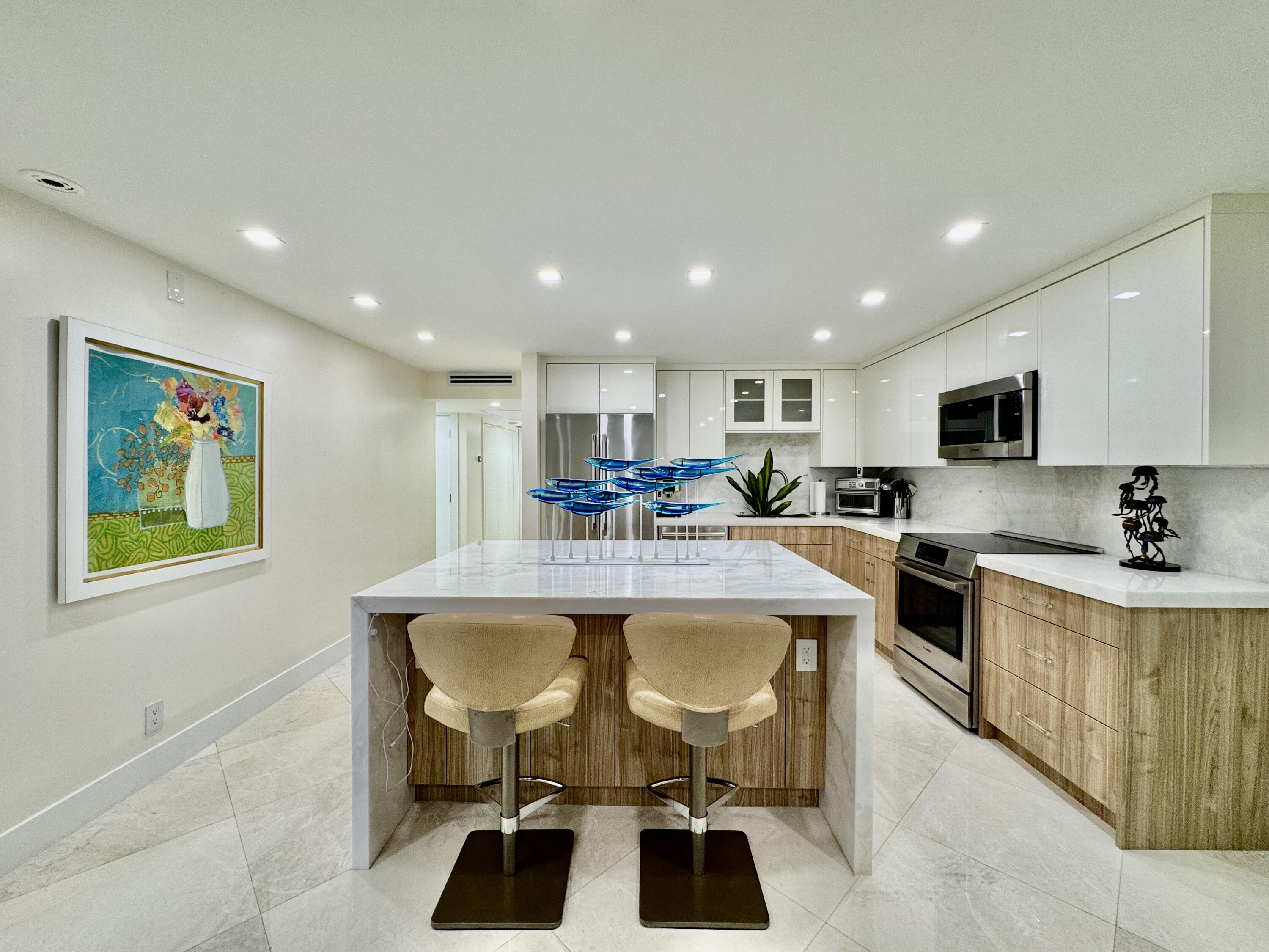 2871 North Ocean Boulevard, Unit R358 Boca Raton, FL 33431 - Photo 11 of 49 3