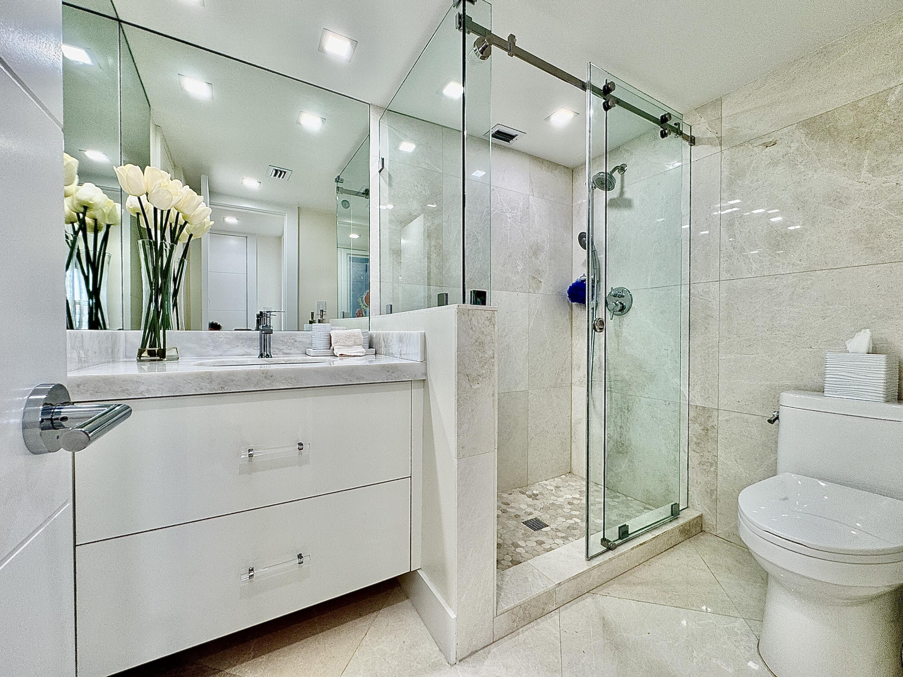 2871 North Ocean Boulevard, Unit R358 Boca Raton, FL 33431 - Photo 18 of 49 9