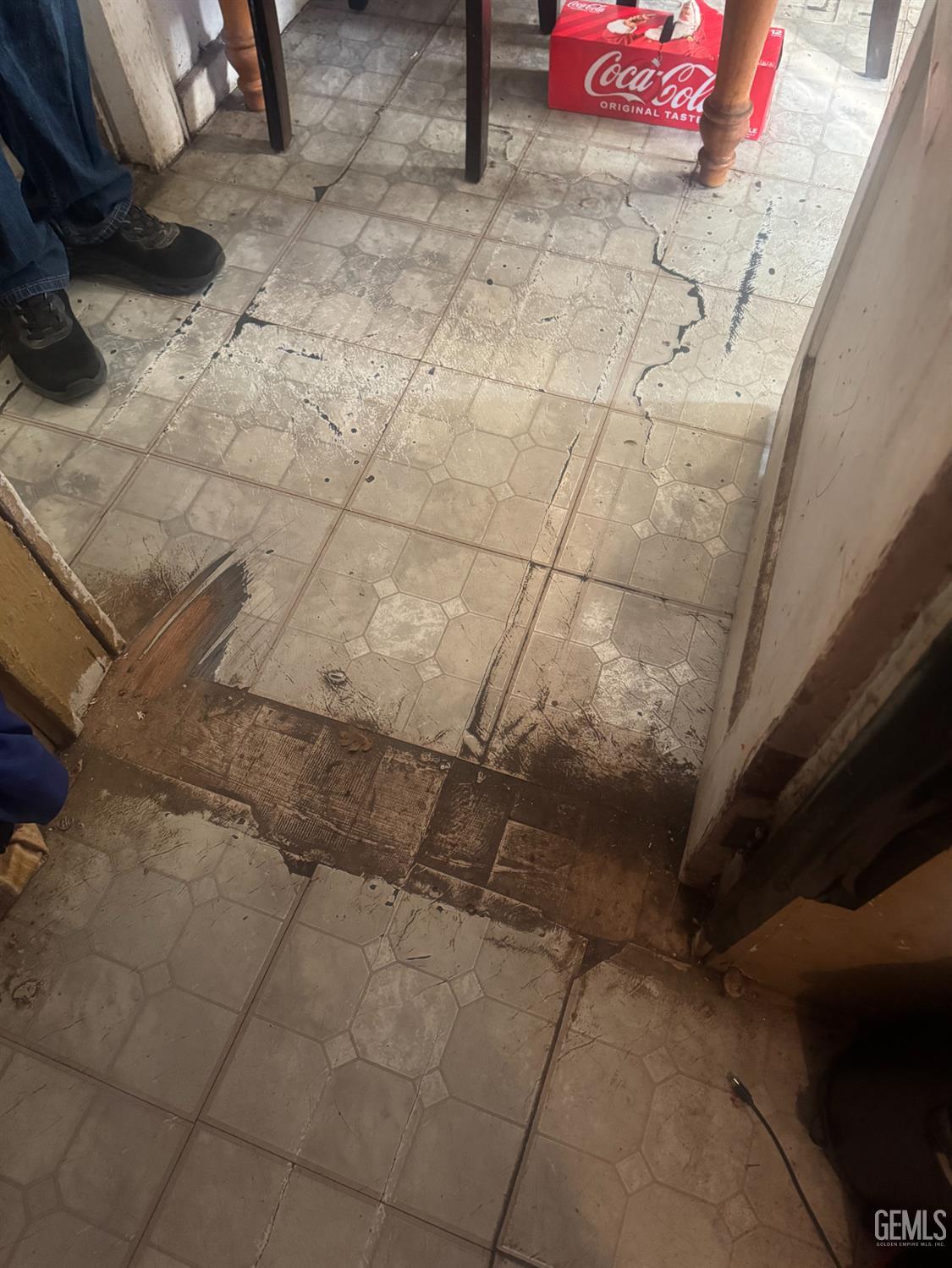 Undisclosed Address Buttonwillow, CA 93206 - Photo 16 of 19 a view of storage and utility room