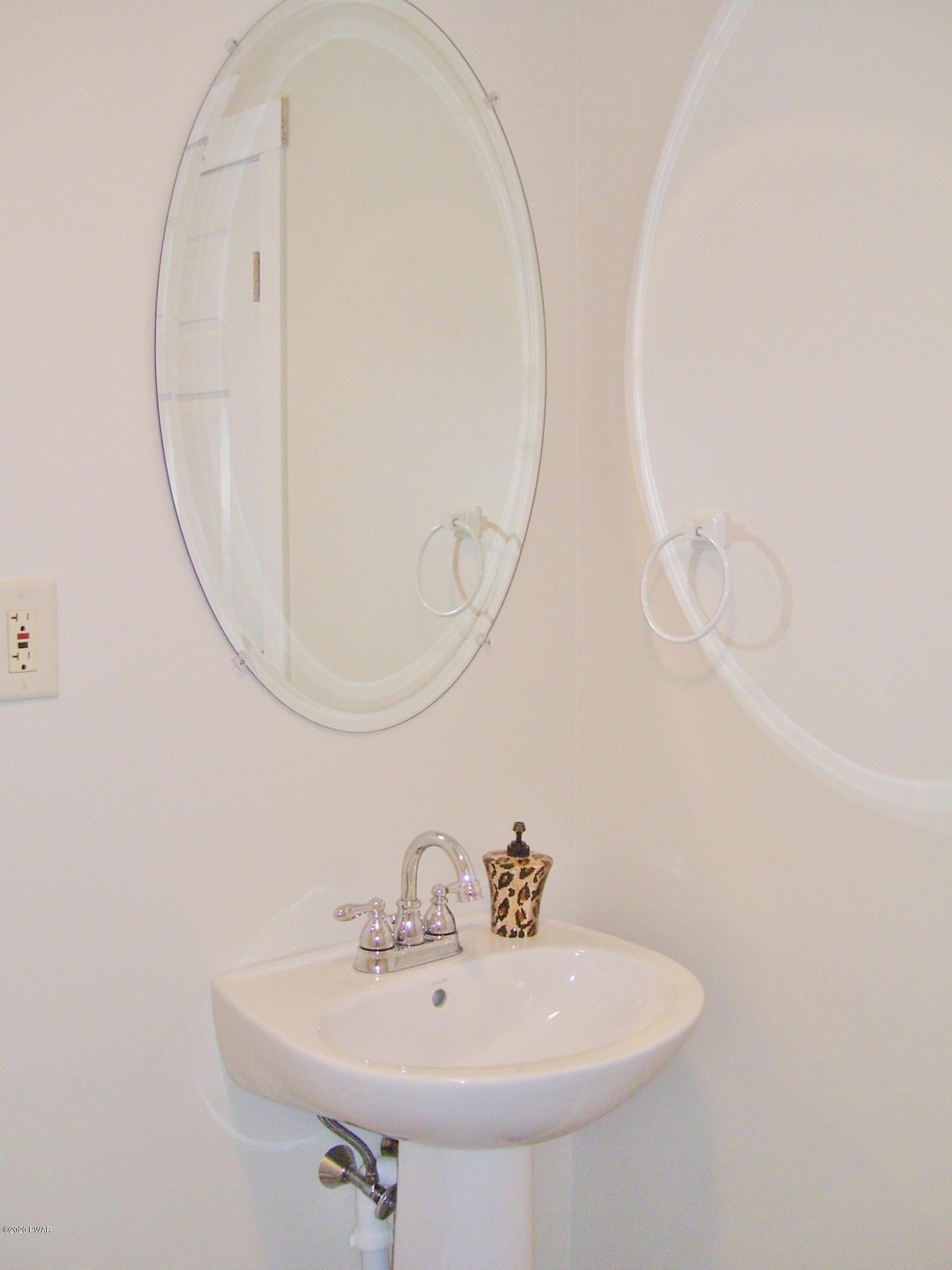 1132 Mustang Road Lake Ariel, PA 18436 - Photo 22 of 60 Half Bath