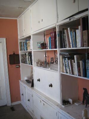 34W856 Country Club Road Wayne, IL 60184 - Photo 13 of 16 a room with lots of books and cabinets