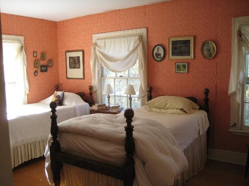 34W856 Country Club Road Wayne, IL 60184 - Photo 14 of 16 a bedroom with a bed and a lamp next to a window