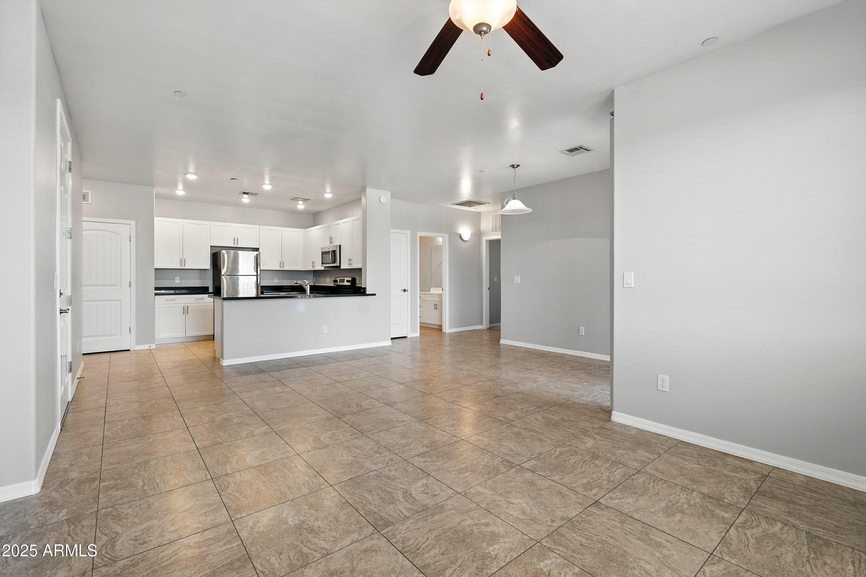 3330 South Gilbert Road, Unit 2062 Chandler, AZ 85286 - Photo 6 of 61 Gilbert-104