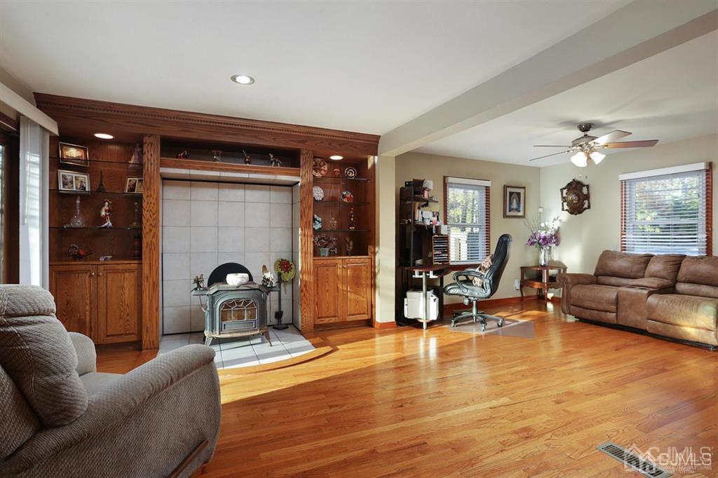 307 New Road Monmouth Junction, NJ 08852 - Photo 16 of 47 Gallery Image 16