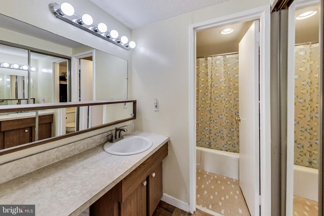 $297,000 | 1718 P Street Northwest, Unit 714, Washington, DC 20036