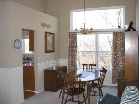3655 Normandy Drive Rochester, MI 48306 - Photo 5 of 12 630831-4.JPG