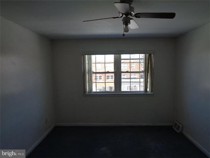 12112 Ranier Road Philadelphia, PA 19154 - Photo 9 of 10