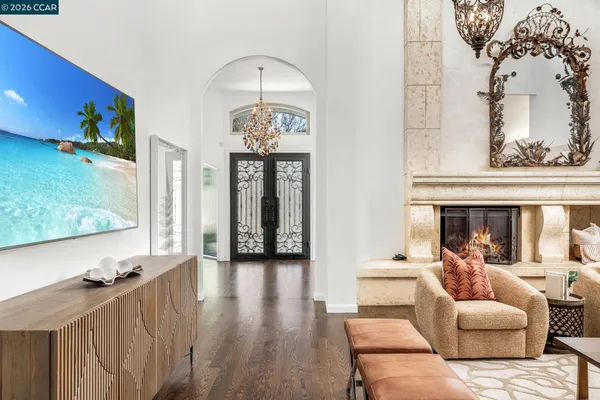 $3,248,800 | 551 Blackhawk Club Drive, Danville, CA 94506