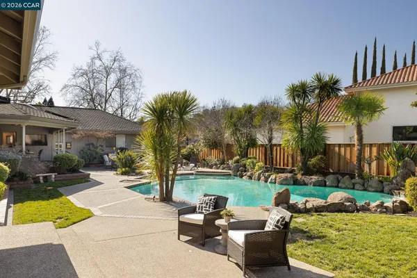 $3,248,800 | 551 Blackhawk Club Drive, Danville, CA 94506