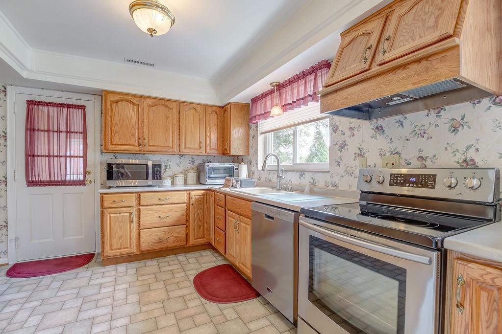 4487 Dry Ridge Road Cincinnati, OH 45252 - Photo 14 of 37 Gallery Image 14
