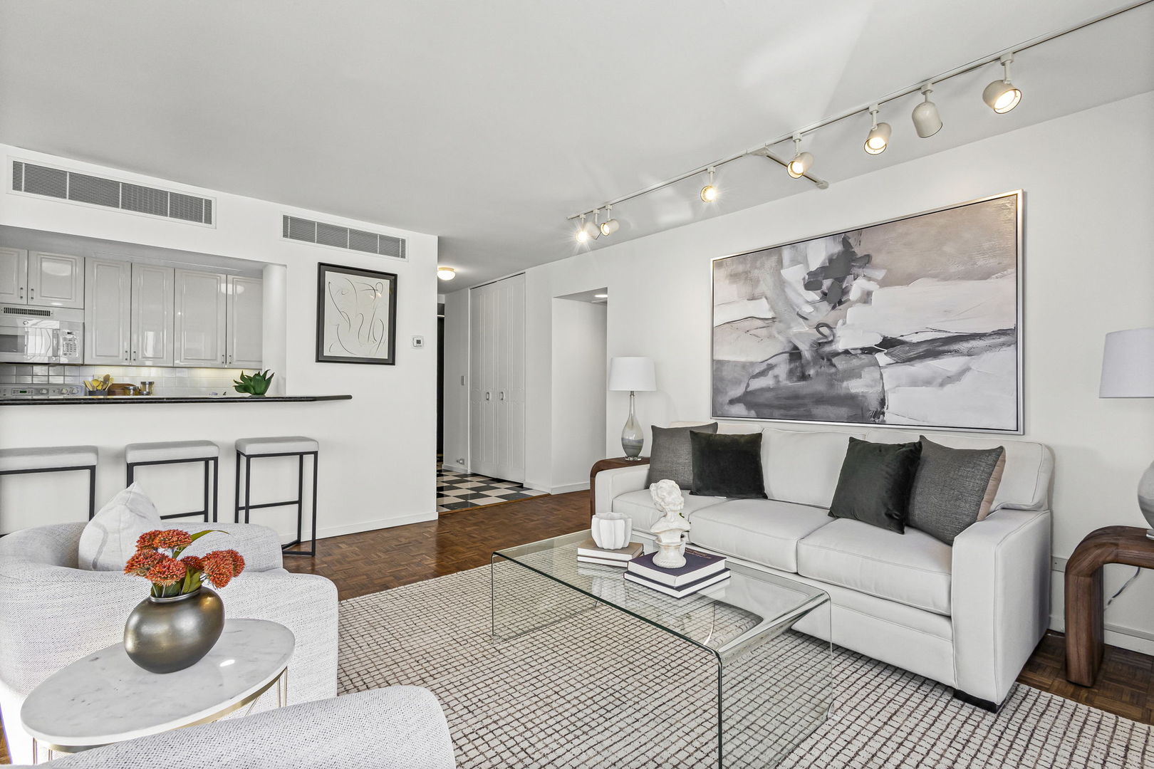 1310 North Ritchie Court, Unit 24BC Chicago, IL 60610 - Photo 6 of 38