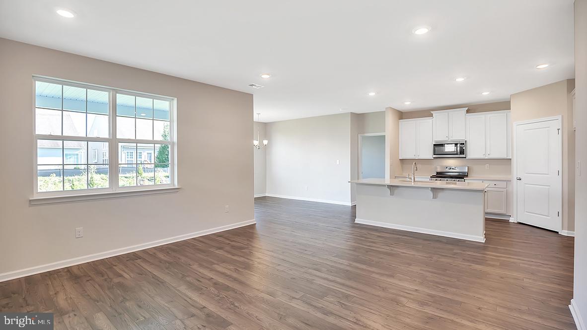 5 Denning Lane Delanco, NJ 08075 - Photo 10 of 16 Gallery Image 10
