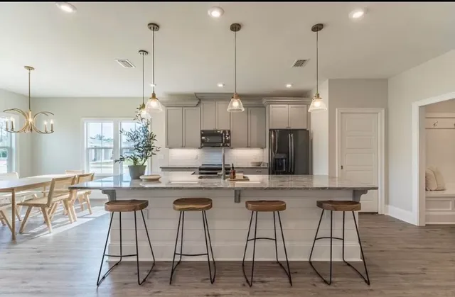 $2,950 | 3948 Ella Drive, Tallahassee, FL 32303