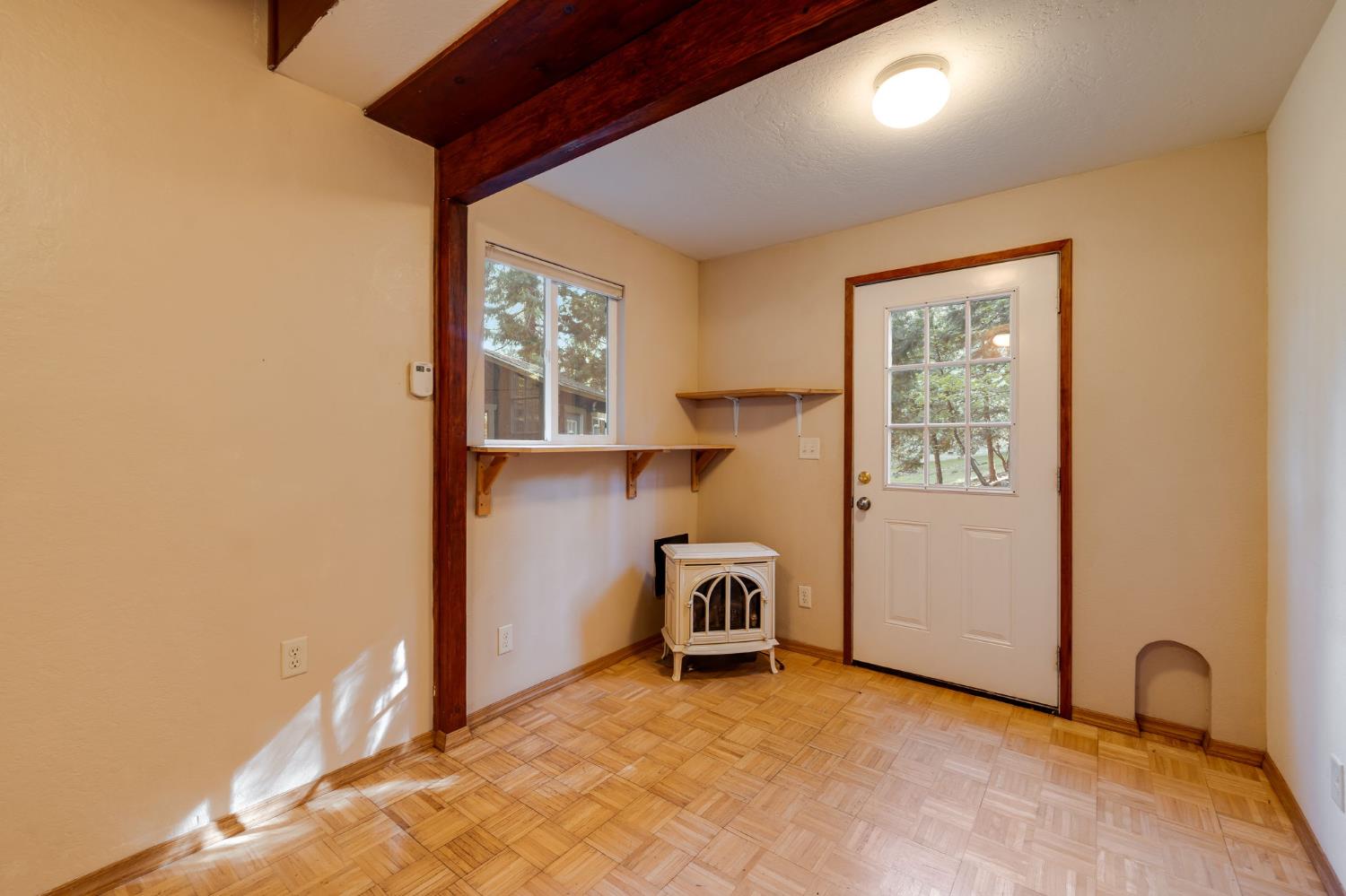 6139 Shad Way Pollock Pines, CA 95726 - Photo 27 of 49 a view of a livingroom with a window
