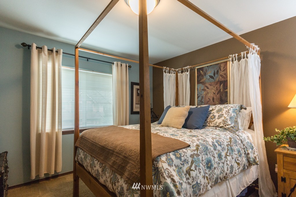 21322 11th Drive Southeast Bothell, WA 98021 - Photo 16 of 24
