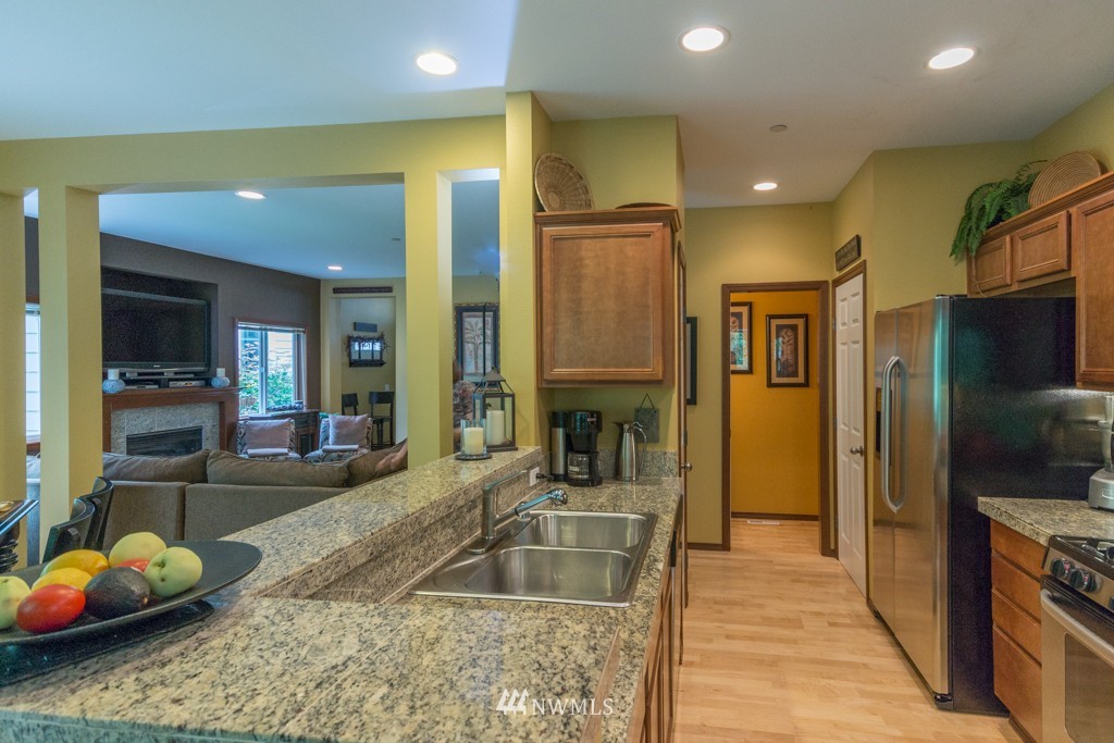 21322 11th Drive Southeast Bothell, WA 98021 - Photo 8 of 24
