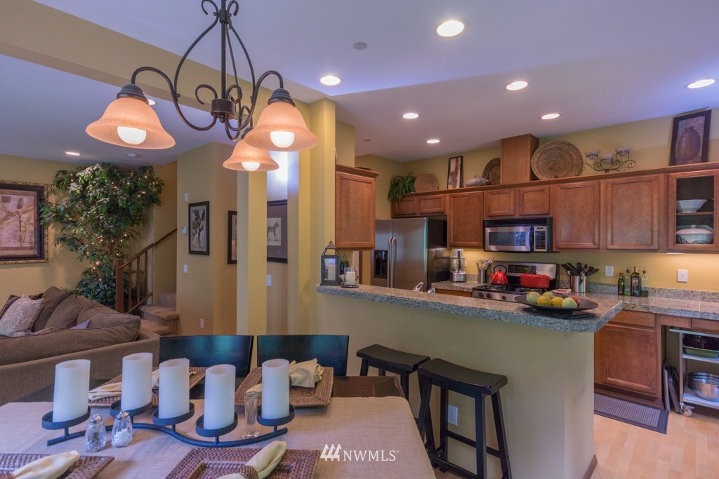 21322 11th Drive Southeast Bothell, WA 98021 - Photo 10 of 24