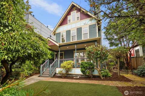 $2,225,000 | 2446 Queen Anne Avenue North, Seattle, WA 98109