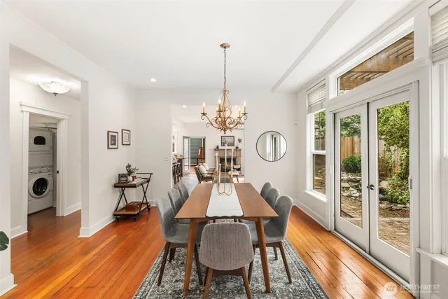 $2,225,000 | 2446 Queen Anne Avenue North, Seattle, WA 98109