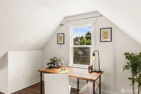 $2,225,000 | 2446 Queen Anne Avenue North, Seattle, WA 98109