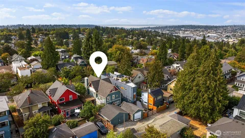 $2,225,000 | 2446 Queen Anne Avenue North, Seattle, WA 98109