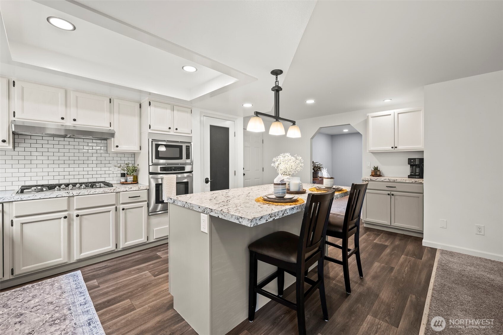 6601 East Chester Road Port Orchard, WA 98366 - Photo 11 of 34 Gallery Image 11