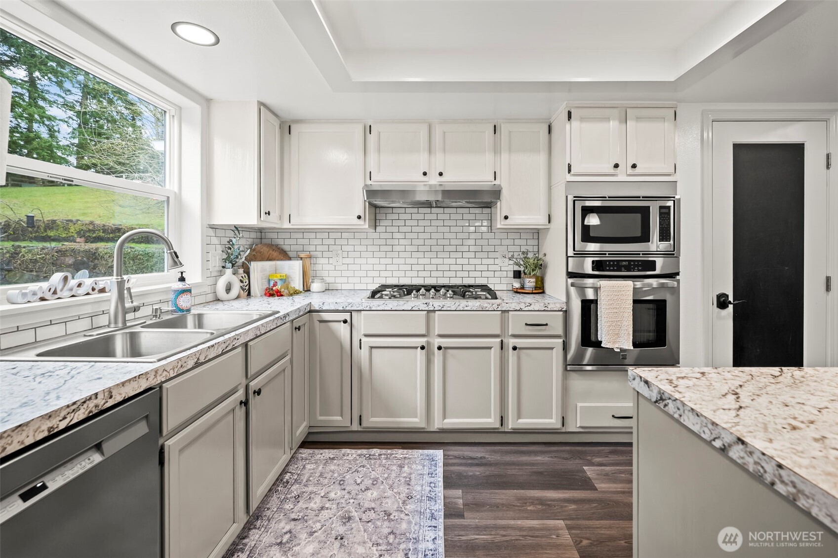 6601 East Chester Road Port Orchard, WA 98366 - Photo 12 of 34 Gallery Image 12