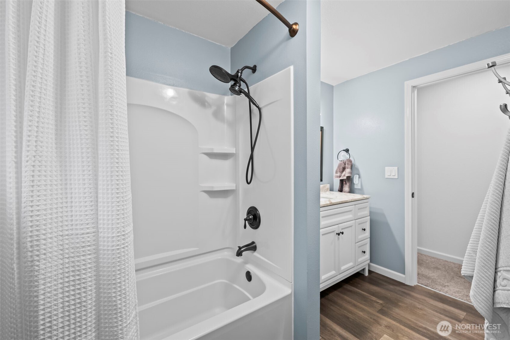 6601 East Chester Road Port Orchard, WA 98366 - Photo 19 of 34 Gallery Image 19