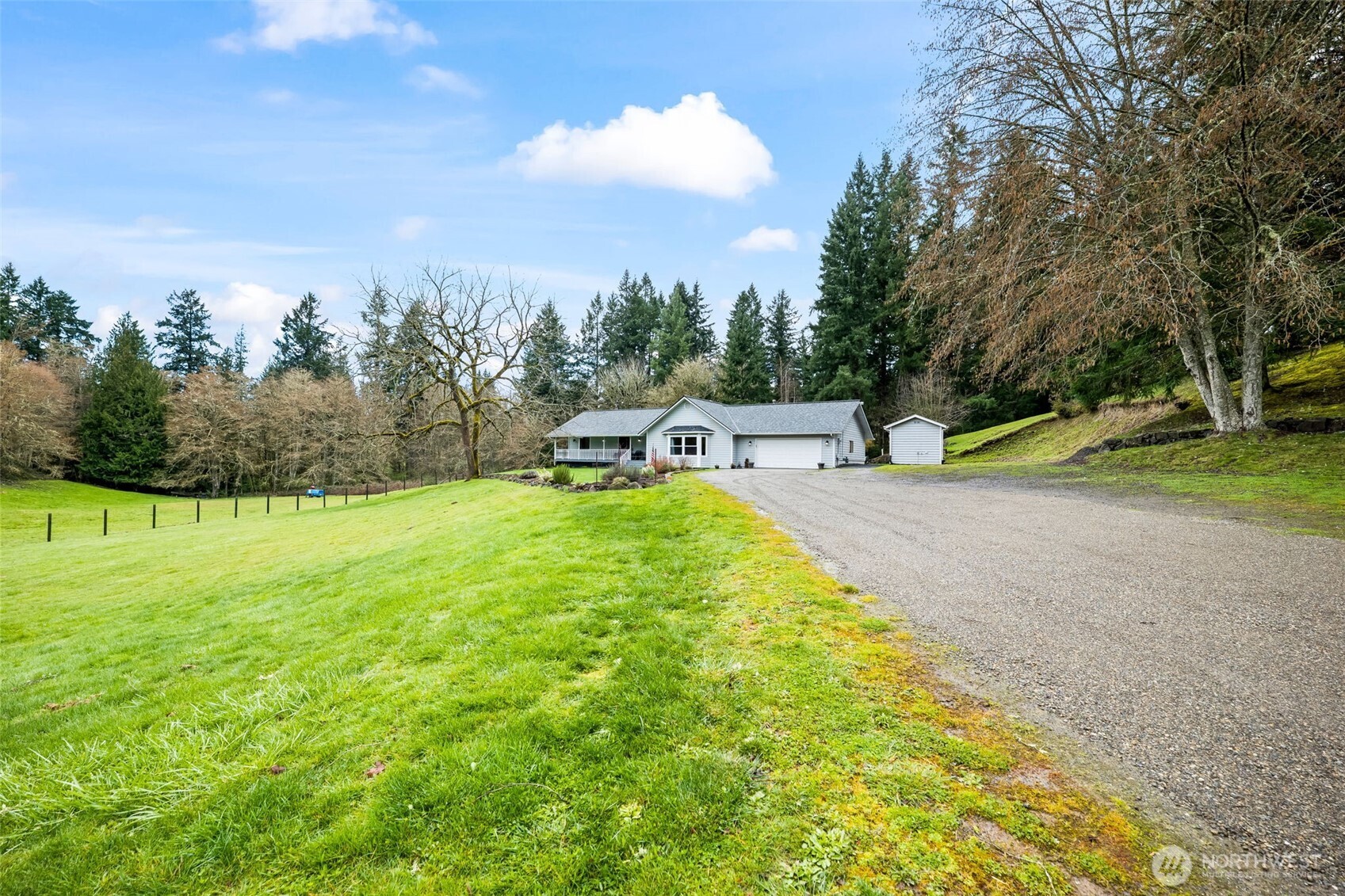 6601 East Chester Road Port Orchard, WA 98366 - Photo 32 of 34 Gallery Image 32