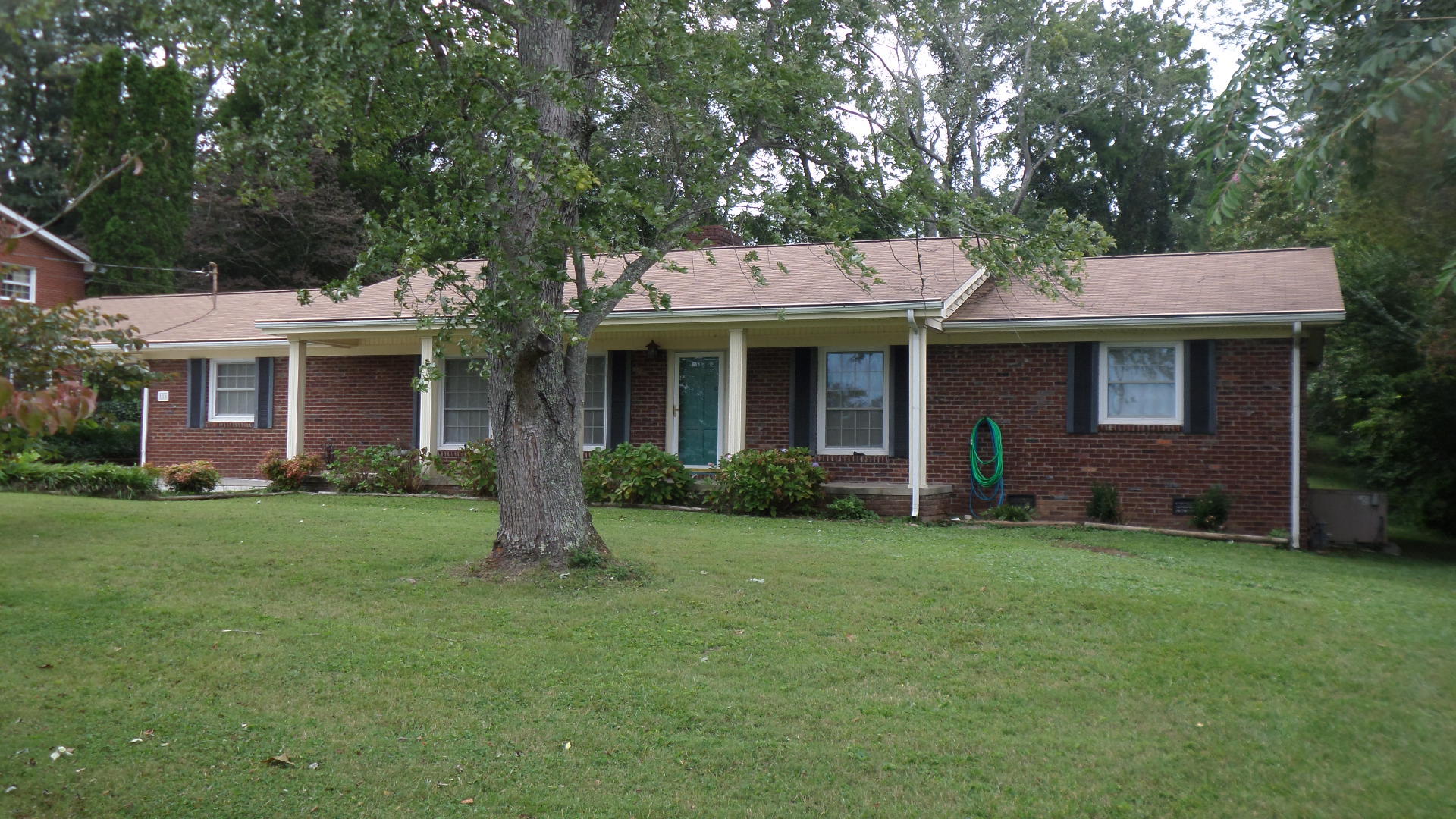 116 Providence Road Oak Ridge, TN 37830 - Photo 1 of 24 116 Povidence Rd.