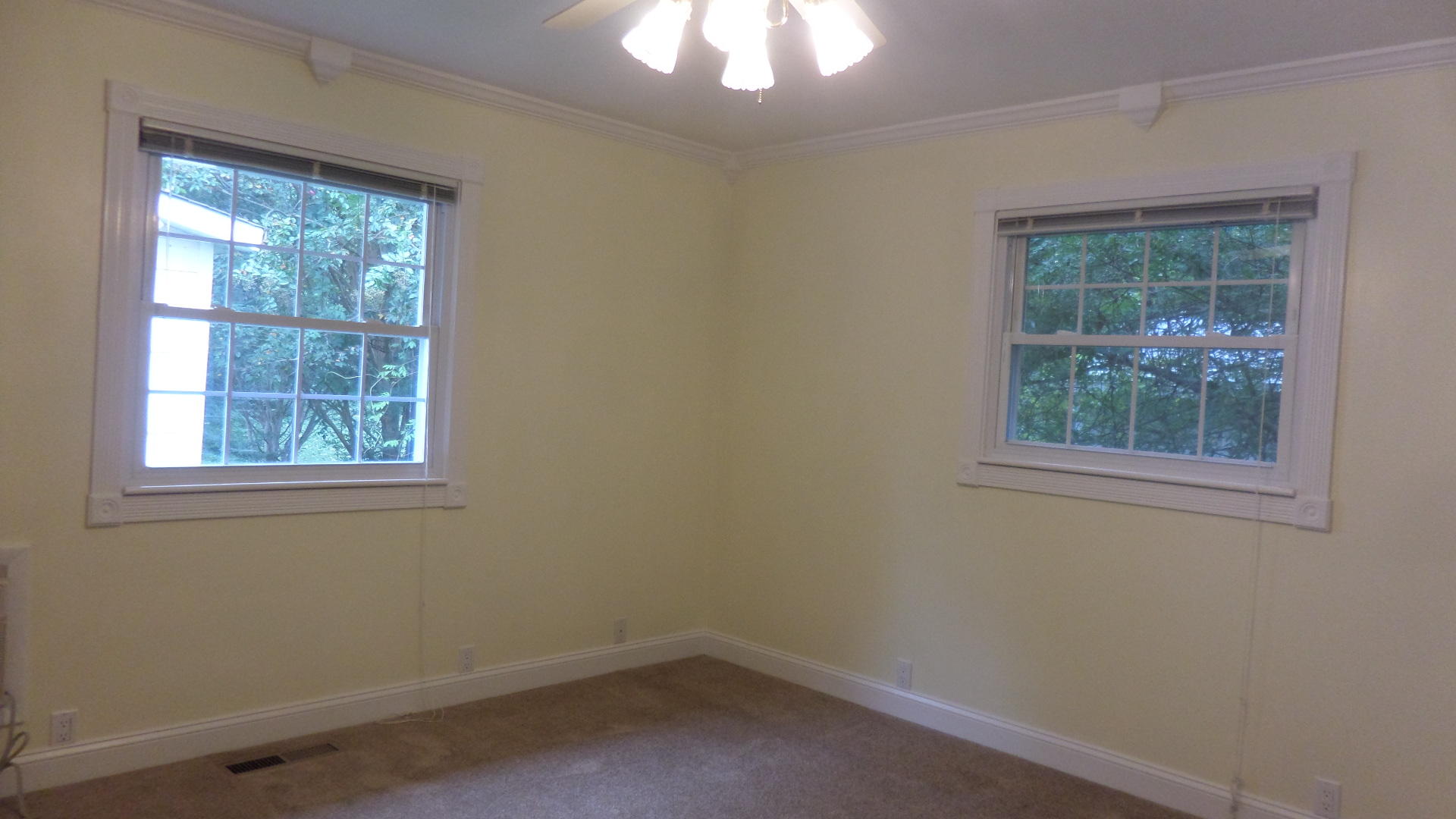 116 Providence Road Oak Ridge, TN 37830 - Photo 9 of 24 Master Bedroom